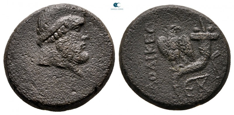 Phrygia. Laodikeia ad Lycum circa 133-67 BC. 
Bronze Æ

18 mm, 7,47 g

Head...
