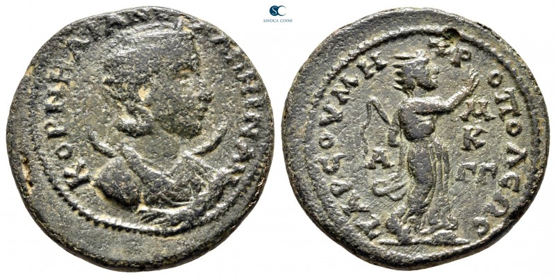 Cilicia. Tarsos. Salonina AD 254-268. 
Bronze Æ

27 mm, 12,82 g

ΚΟΡΝΗΛΙΑ[Ν...