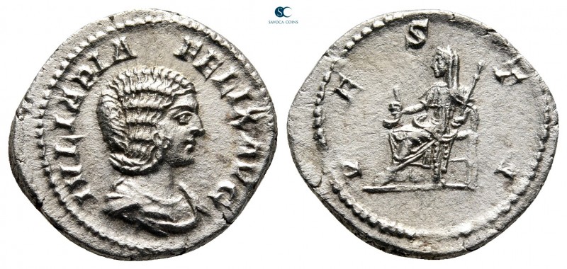 Julia Domna AD 193-217. Rome
Denarius AR

20 mm, 2,57 g

IVLIA PIA FELIX AV...