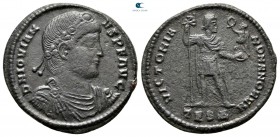 Jovian AD 363-364. 4th officina. Thessaloniki. Maiorina Æ