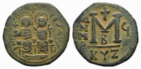 Justin II and Sophia (565-578). Æ 40 Nummi (31mm, 13.70g, 12h). Cyzicus, year 6 (570/1). Justin, holding globus cruciger, and Sophia, holding crucifor...