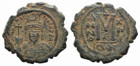 Maurice Tiberius (582-602). Æ 40 Nummi (31mm, 11.67g, 1h). Constantinople, year 13 (594/5). Helmeted and cuirrased facing bust, holding globus crucige...