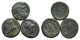 Lot of 3 Greek Æ coins,including Apamea and Pergamon, to be catalog. Lot sold as it, no returns