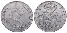 1807. Carlos IV (1788-1808). Sevilla. 2 reales. Ag. EBC-. Est.125.