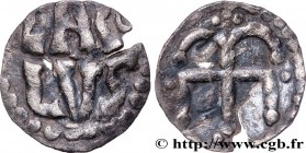 CHARLEMAGNE
Type : Denier 
Date : c. 768-781 
Date : n.d. 
Mint name / Town : Région parisienne 
Metal : silver 
Diameter : 16  mm
Orientation dies : ...
