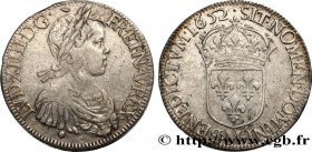LOUIS XIV "THE SUN KING"
Type : Écu à la mèche longue 
Date : 1652 
Mint name / Town : Toulouse 
Quantity minted : 86984 
Metal : silver 
Millesimal f...
