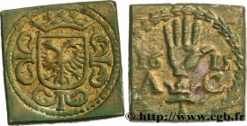 CHARLES QUINT
Type : Poids monétaire pour le demi-impériale de Flandre 
Date : 1615 
Mint name / Town : Anvers 
Metal : brass 
Diameter : 15  mm
Orien...