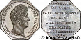 ANTWERP
Type : Louis-Philippe 
Date : 1832 
Metal : tin 
Diameter : 32  mm
Orientation dies : 12  h.
Weight : 11,15  g.
Edge : lisse 
Puncheon : sans ...