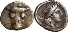 PHOCIS. Federal Coinage. AR Triobol (Hemidrachm) (2.61 gms), ca. 354-352 B.C. VERY FINE.
HGC-4, 1047. Onymarchos, strategos. Obverse: Facing head of ...