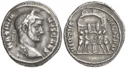 (294 d.C.). Galerio Maximiano. Roma. Argenteo. (Spink 14264) (S. 219a) (RIC. 29b). 3,15 g. Escasa. MBC/MBC+.
