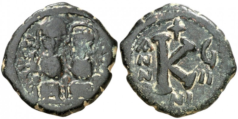 (572-573). Justino II y Sofía. Nicomedia. 1/2 follis. (Ratto 867) (S. 370). 5,57...