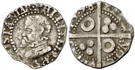 1596. Felipe II. Barcelona. 1/2 croat. (AC. 111). 1,40 g. Ex Áureo 15/12/1994, nº 485. Rara. MBC-.