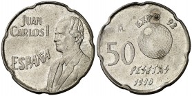 1990. Juan Carlos I. 50 pesetas. (AC. 111). 5,57 g. Error del pantógrafo. EBC-.