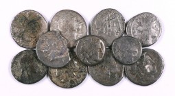 Lote de 2 quinarios y 9 denarios republicanos, algunos forrados. RC/MBC.