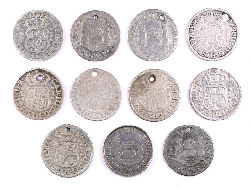1739 a 1770. México y Potosí. 1 real. Lote de 11 monedas, tipo columnario, 7 con...
