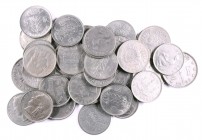 1922 a 1981. Bélgica. 1 (once), 2 (cuatro) y 5 (veintidós) francos. Lote de 37 monedas distintas. A examinar. BC/MBC+.