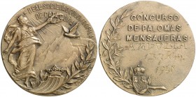 (1925-1947). Concurso de palomas mensajeras. Premio de la Real Sociedad Colombofila de Catalunya. (Cru.Medalles 1220). Ø38 mm. Bronce. Grabador: Munta...