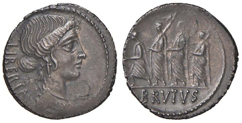 Junia – M. Junius Brutus - Denario (54 a.C.) Testa della Libertà a d. – R/ Il co...