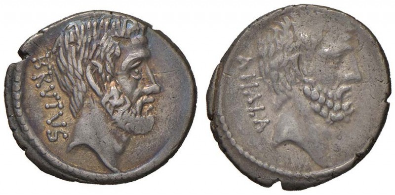 Junia – M. Junius Brutus - Denario (54 a.C.) Testa di L. Junius Brutus a d. – R/...