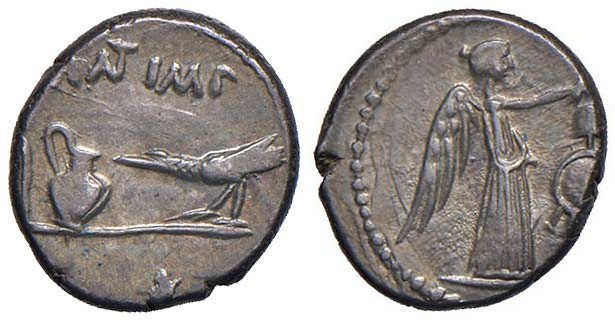 Marco Antonio - Quinario (43 a.C.) Lituo, praefericulum e corvo – R/ La Vittoria...