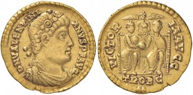 Valentiniano I (364-375) Solido (Treviri) Busto diademato a d. - R/ I due imperatori seduti di fronte – RIC 17b AU (g 4,45) Ondulazione del tondello e...