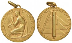 MEDAGLIE FASCISTE - Medaglia 1935 VIII Gara di tiro a segno – Opus: Petri – AU (g 10,00 – Ø 24 mm) Marcato 750
qFDC