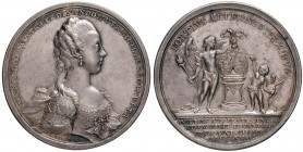 MEDAGLIE NAPOLETANE E DEL MERIDIONE Anno 1768 – Nozze di Ferdinando IV con Maria Carolina Arciduchessa d’Austria Argento – 42,4 mm – 26,15 gr. – R – O...