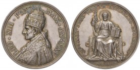 Leone XIII (1878-1903) Medaglia A. XXV – Opus: Bianchi AG (g 36,00 – Ø 43 mm) Minimi colpetti al bordo
qFDC