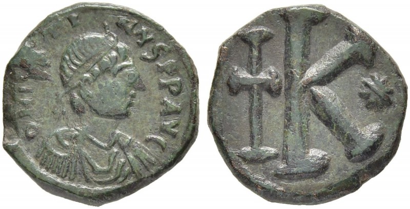 THE BYZANTINE EMPIRE
JUSTINUS I, 518-527
Mint of Thessalonica
Ae- half follis...