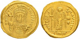 THE BYZANTINE EMPIRE
JUSTINIANUS I, 527-565
Mint of Constantinopolis
Solidus 542-565. Officina G. Obv. D N IVSTINI - ANVS P P AVG Helmeted, cuirass...