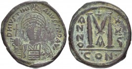 THE BYZANTINE EMPIRE
JUSTINIANUS I, 527-565
Mint of Constantinopolis
Ae-Follis year XXV (551/552). Officina A. Sear 163. DOC 49a. MIB 95. 16.32 g. ...