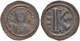 THE BYZANTINE EMPIRE
JUSTINIANUS I, 527-565
Mint of Constantinopolis
Ae-half follis year XII (538(539). Officina Є. Sear 165. DOC 62d. MIB 96. 11.0...