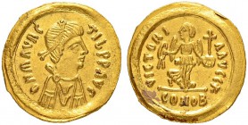 THE BYZANTINE EMPIRE
MAURICIUS TIBERIUS, 582-602
Mint of Ravenna
Semissis 594/595?. Regnal year Γ. Obv. D N MAVRC– TIb PP AVG Draped, cuirassed bus...