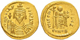 THE BYZANTINE EMPIRE
PHOCAS, 602-610
Mint of Constantinopolis
Solidus 607-609. Officina Z. Obv. dN FOCAS PЄRP AVG Draped and cuirassed bust facing,...