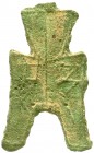 CHINA und Südostasien, China, Chou-Dynastie 1122-255 v. Chr.
Bronze-Spatengeld mit flachem Griff ca. 350/250 v.Chr. "square foot", Liang. schön, Fundb...