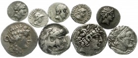 Lots antiker Münzen, Griechen
9 Silbermünzen: Seleukiden Tetradrachme, Maroneia Tetradrachme, Makedonien Tetradrachme, Ptolemäer Tetradrachme, Baktrie...