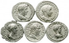 Lots antiker Münzen, Römer, Kaiserzeit
5 Denare: Faustina filia, Septimius Severus, Geta, Elagabal, Gordian III. sehr schön und besser