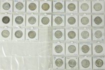Ausländische Münzen und Medaillen, Vereinigte Staaten von Amerika, Lots
Sammlung Halfdollars in 2 Alben. 230 Stück. Kursmünzen ab 1917 sowie 9 X Geden...