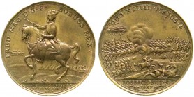 Altdeutsche Münzen und Medaillen, Brandenburg-Preußen, Friedrich II., 1740-1786
Bronzemedaille 1757 a.d. Sieg bei Rosbach. Schlachtszene/Friedr.II. zu...