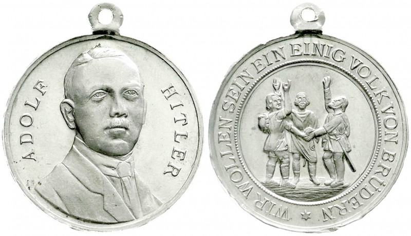 Medaillen, Drittes Reich
Tragbare Aluminium-Medaille o.J. Brustbild Hitlers/3 sc...