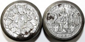 Medaillen, Drittes Reich
Prägestempelpaar (Patrizen) zur Medaille 1938 von Karl Goetz. Das Heilige Deutsche Reich. Prägedurchmesser 60 mm. Stempel Eis...