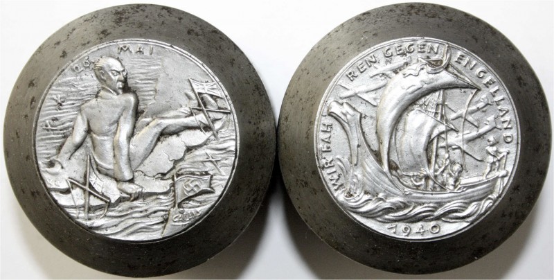Medaillen, Drittes Reich
Prägestempelpaar (Patrizen) zur Medaille 1940. Wir fahr...