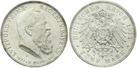 Reichssilbermünzen J. 19-178, Bayern, Luitpold 1911-1912
5 Mark 1911 D. Zum 90 jähr. Geb. m. Lebensdaten. fast Stempelglanz