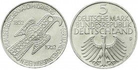 Münzen der Bundesrepublik Deutschland, Gedenkmünzen, 5 Deutsche Mark, Silber, 1952-1979
Germanisches Museum 1952 D. fast Stempelglanz, min. Randfehler...