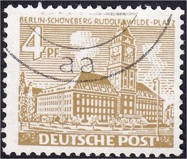 Briefmarken, Deutschland, Berlin
4 Pf. Bauten 1949, gestempelt, Wasserzeichen X....