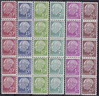 Briefmarken, Deutschland, Bundesrepublik Deutschland
Heuss-Rollenmarken 1954, postfrische 5er-Streifen, geriffelte Gummierung, schwarze Zählnummern. M...