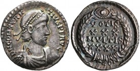 Constantius II. Siliqua (Silver, 18 mm, 2.94 g, 6 h), Arelate, 6 November 355-Spring 360. D N CONSTAN-TIVS P F AVG Pearl-diademed, draped and cuirasse...