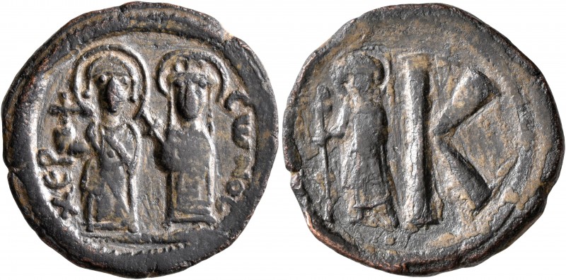 Maurice Tiberius, with Constantina and Theodosius, 582-602. 8 Pentanummia (Bronz...