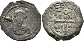 CRUSADERS. Antioch. Tancred, regent, 1101-1112. Follis (Bronze, 23 mm, 5.12 g, 6 h). ΚΕ ΒΟ TANKPI Cuirassed bust of Tancred facing, wearing turban wit...