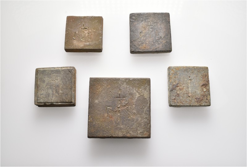 A lot containing 5 bronze weights. All: Byzantine. Fair to good fine. LOT SOLD A...